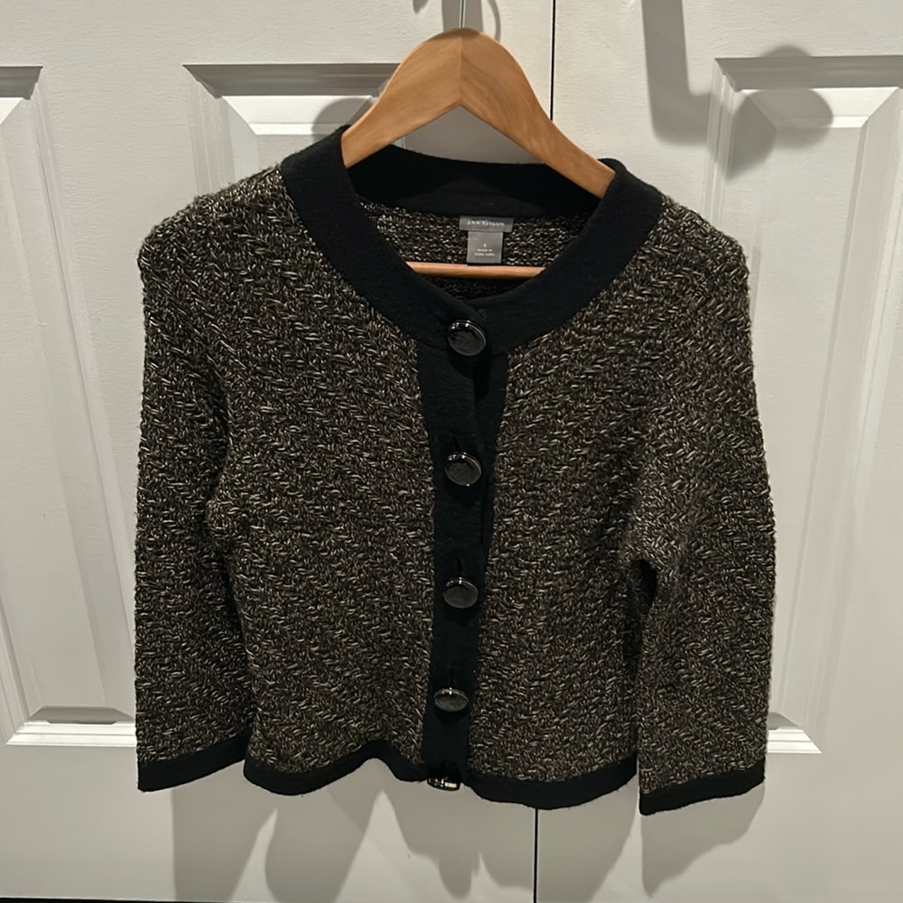 Gorgeous Ann Taylor cardigan